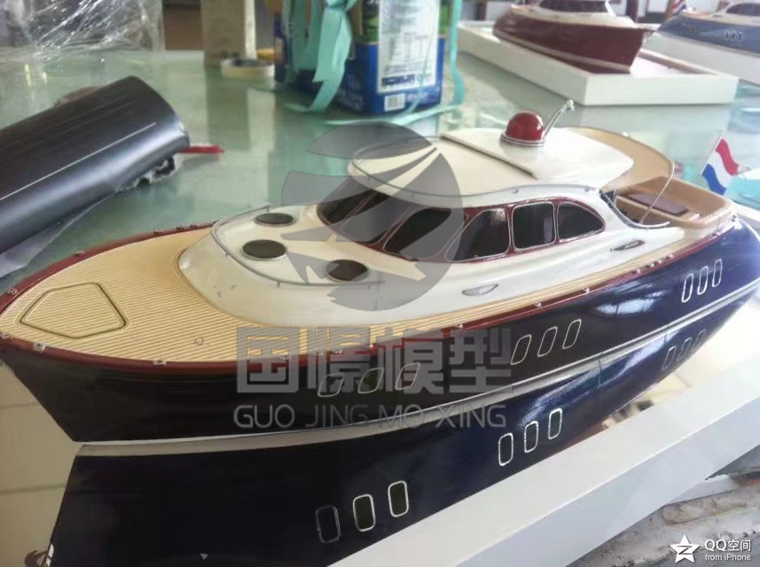 伊兰县船舶模型