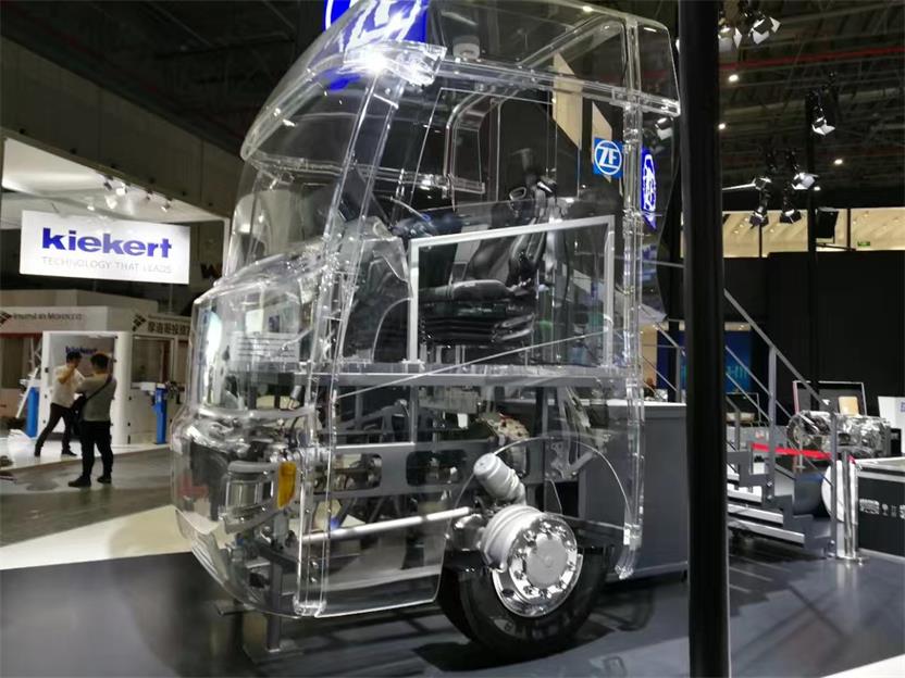 伊兰县透明车模型